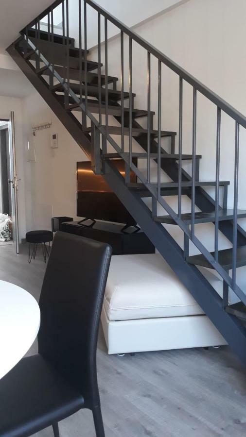 Appartement Lovely Loft à Málaga Extérieur photo